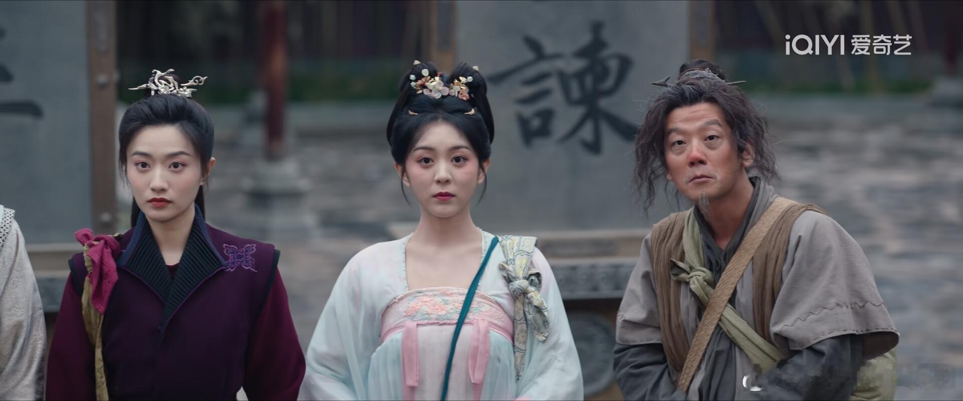 喜君这套衣服最美状态也最好。感觉第二个案子有点憔悴的感觉唐朝诡事录‖喜君‖ 