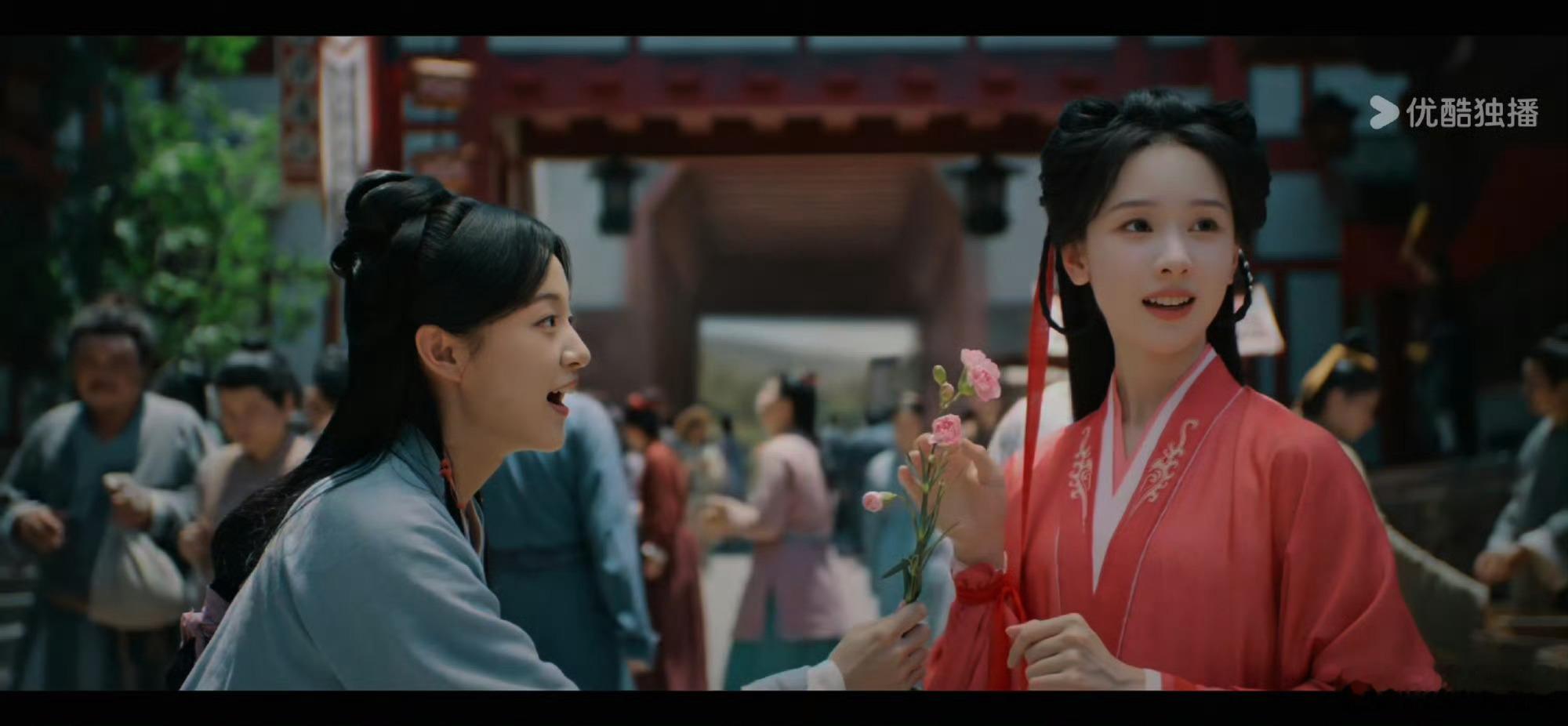翘楚演员回应被认成ai哈哈哈被认成ai的《翘楚》演员出来回应了，说自己长了一张建