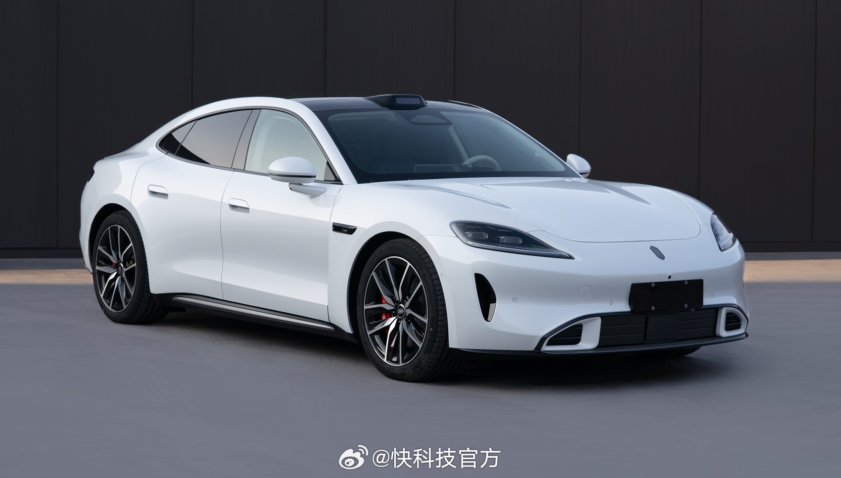 【全系纯电对战小米SU7！尚界Z7、Z7T轿跑猎装双车同步公示】在工信部最新一批