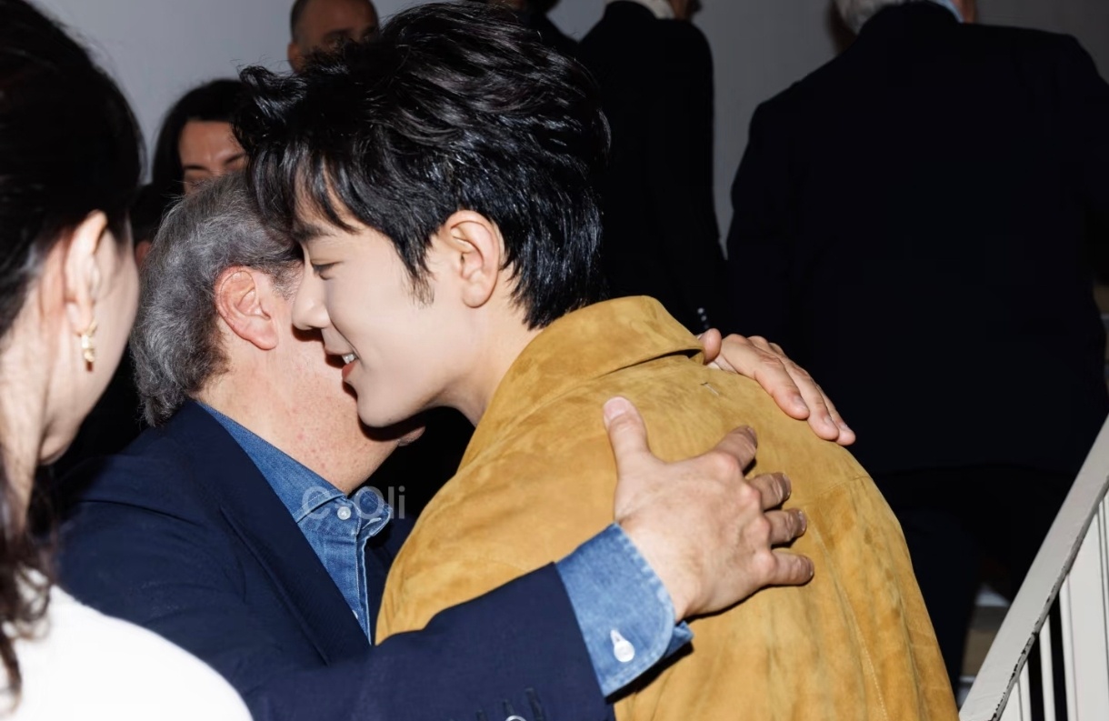 好漂亮的宝宝！！！！