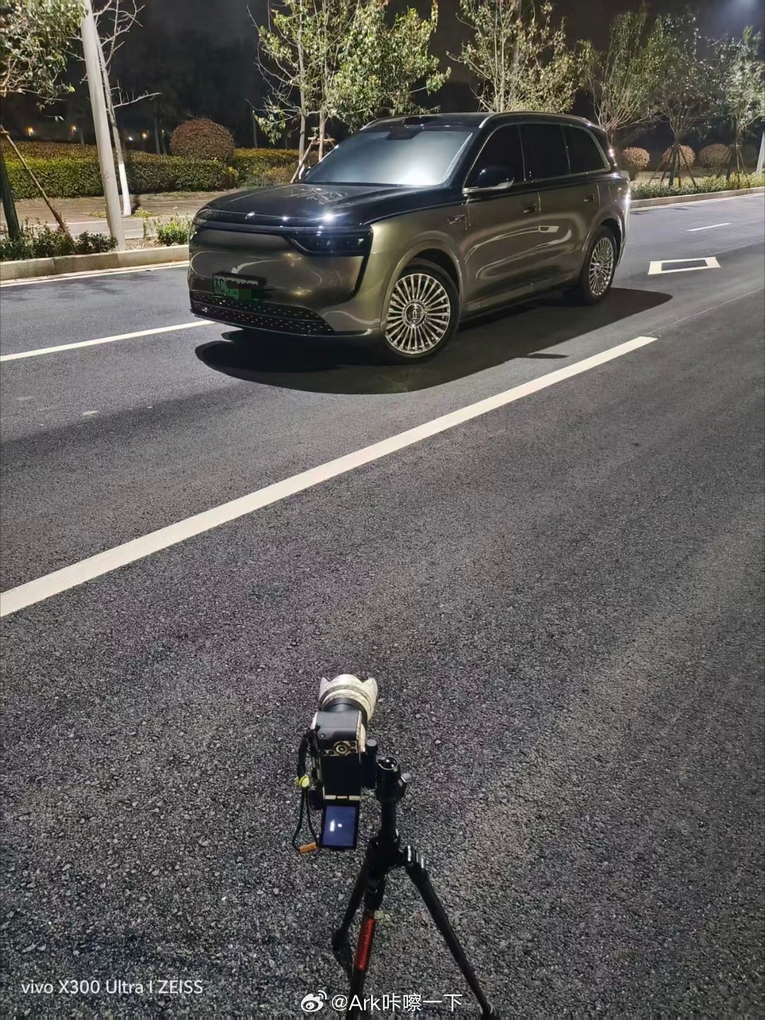 早鸭！群里看到的，也不知道是不是真的，居然有非头部博主非官方的人提前拿到vivo