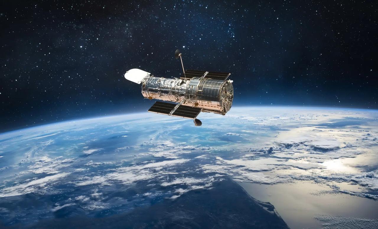 NASA 正在筹备一场前所未有的深空“老车翻新”计划，试图把即将坠入大气层烧毁的