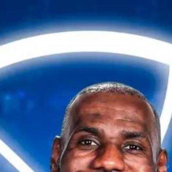 Shams：詹姆斯新赛季打控卫！76人要复刻湖人夺冠路 🏀据Shams报道，7