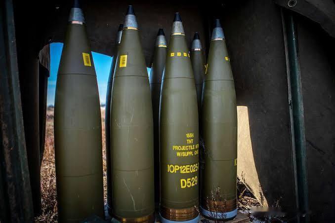 🚚🇺🇸 🇳🇴 美国向挪威出售 M795 155毫米高爆弹

8月5日，