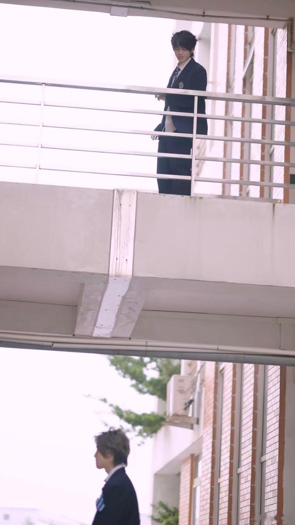 青春没有镜头脚本，热血自有它的分镜。PEL上演热血高校