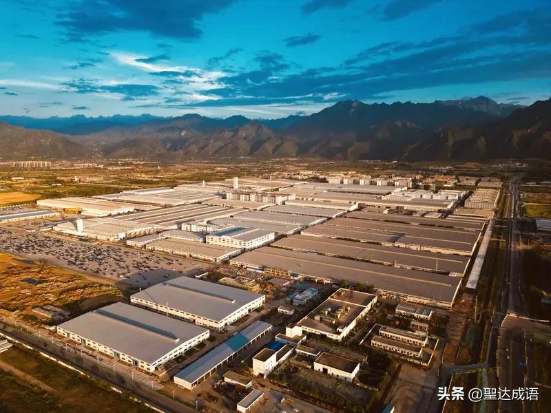 就地造车直接躲开高额关税，省下成本让利欧洲车友。地处欧洲腹地物流超快，配套电池厂