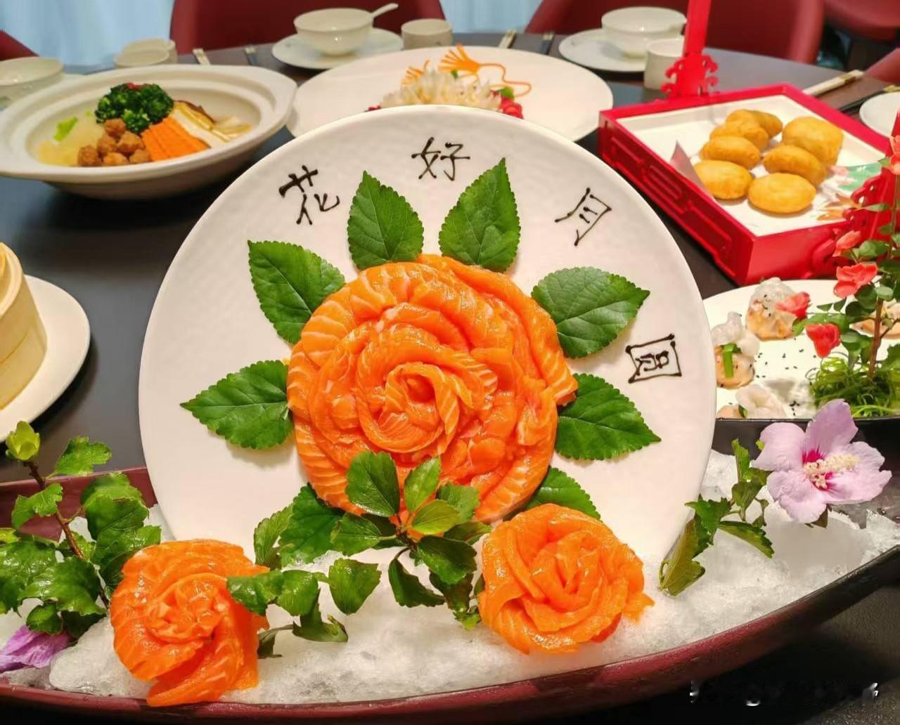 西安丈八东路立丰城有一个艳阳天西府饭店，值得食客品尝体验西安陕菜餐厅 陕菜宝藏店