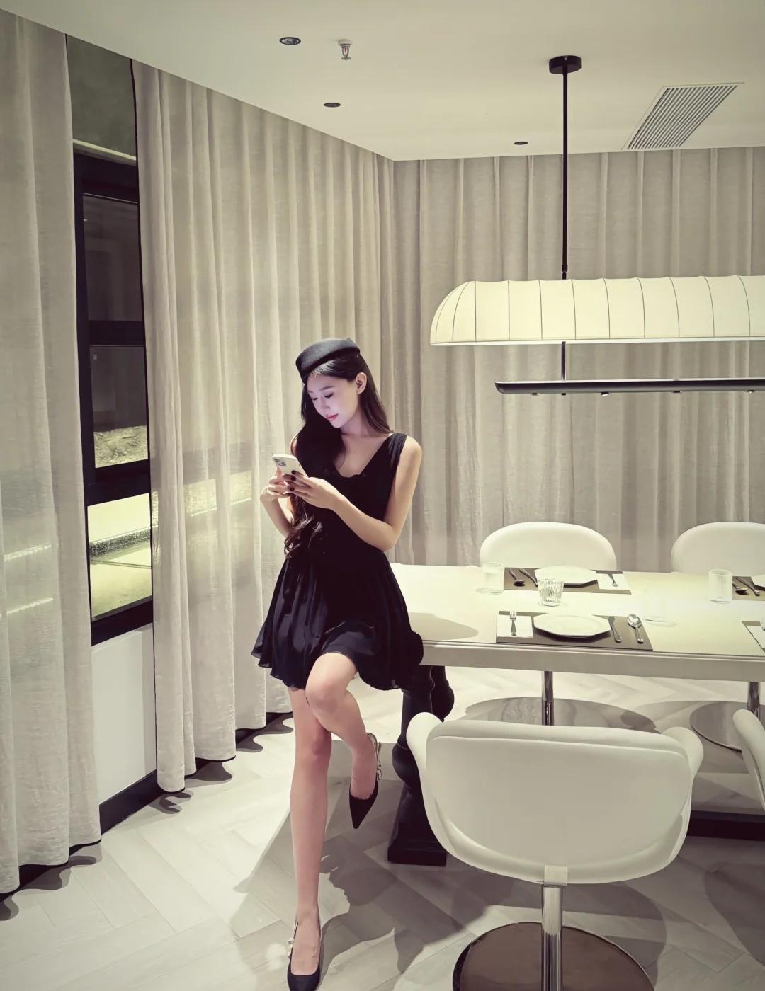 ins风餐厅拍拍照📷✨✨✨
拍照吃饭两不误 咖啡店拍照 吃饭氛围感拍照