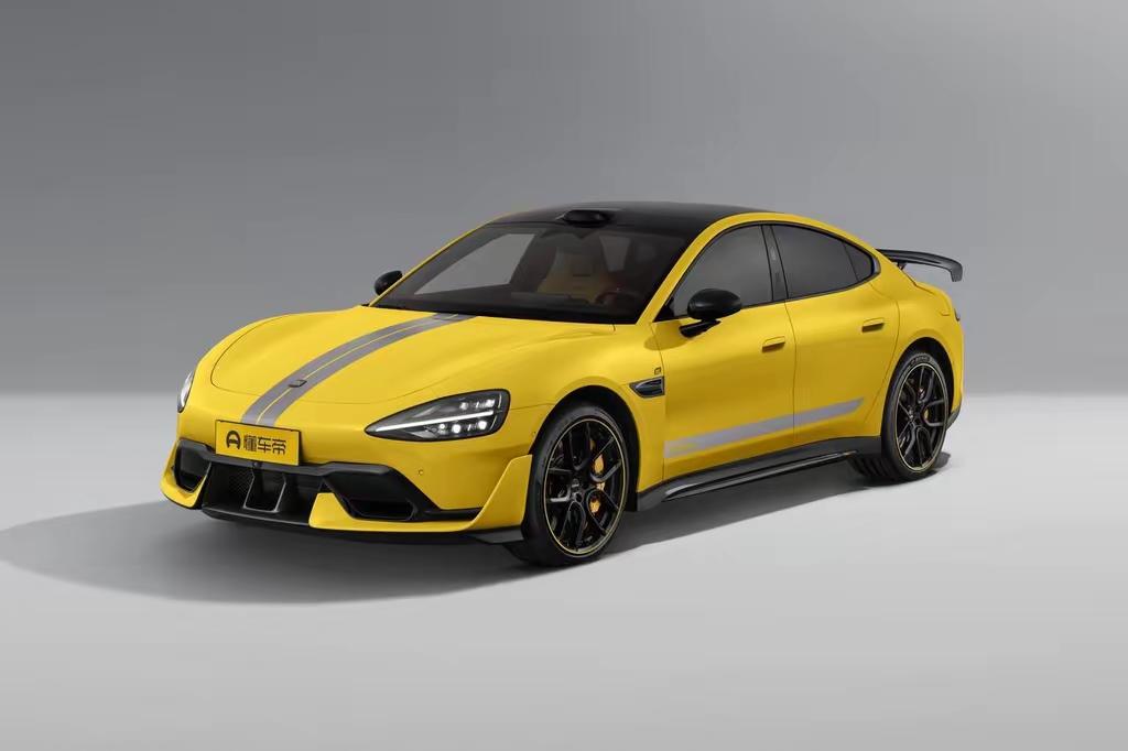 我被“33万买Ultra”的帖子刷屏了，真相却是……
兄弟们，最近我的手机快被二