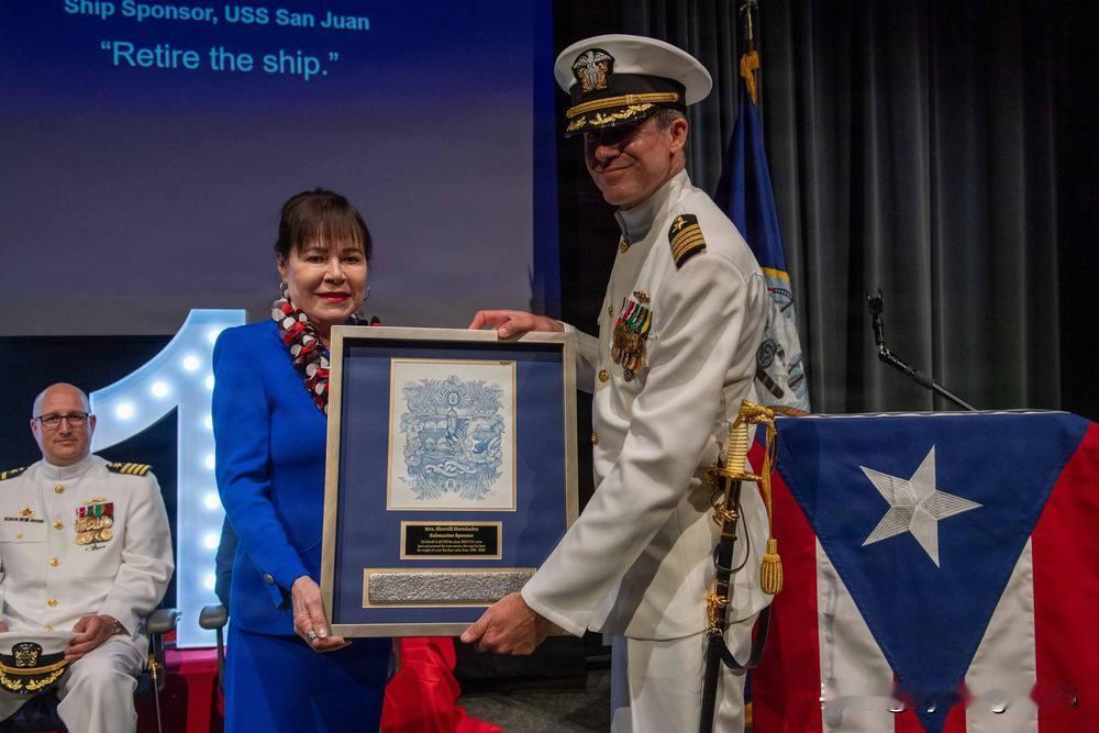 🛳🇺🇸 美国海军“圣胡安”号潜艇退役

8月6日，美国海军“圣胡安”号（S