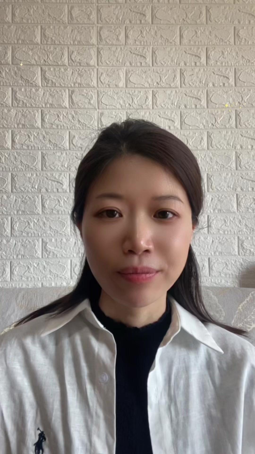 💔离婚后孩子跟妈妈到底多重要？💔昨天遇到一件事，真的戳中我心底最痛的地方。我