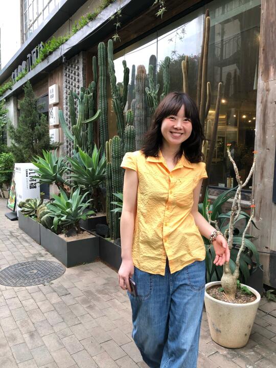 我爱牛仔裤之泰滋味版蜜蜂狗