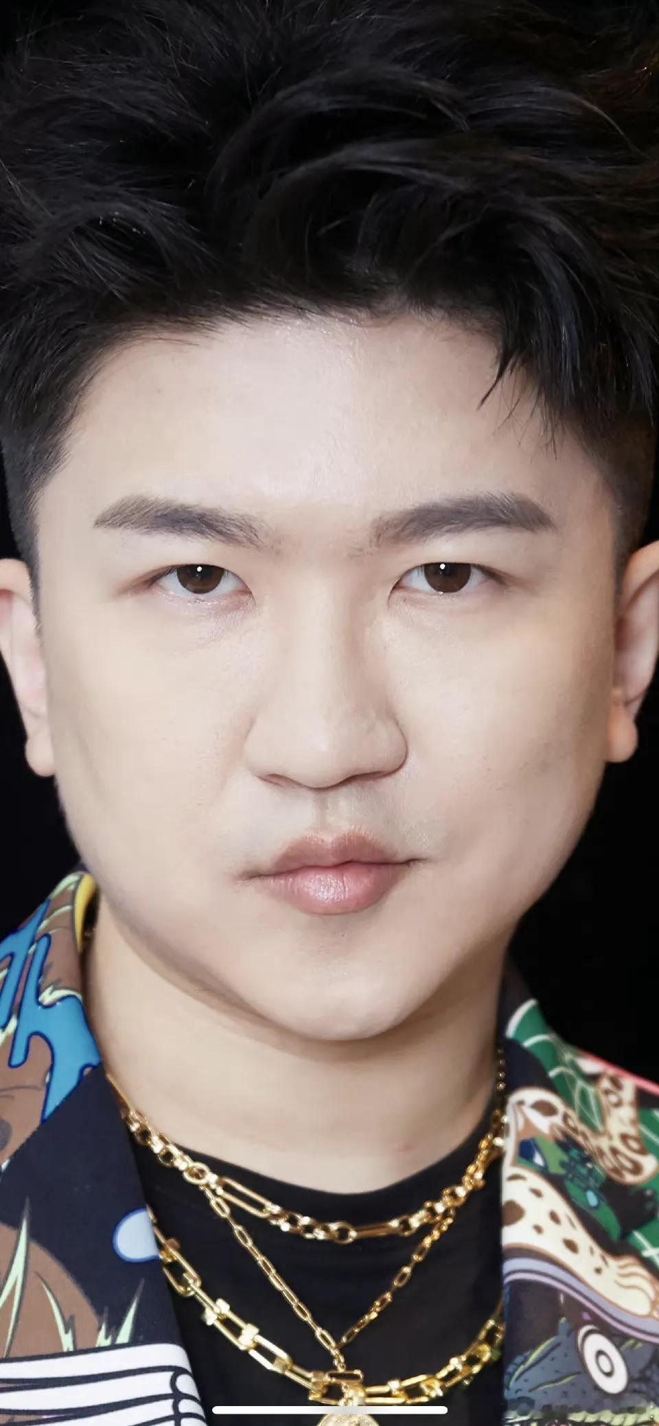 曝赵樱子一线男友姓张张大大 ​​​