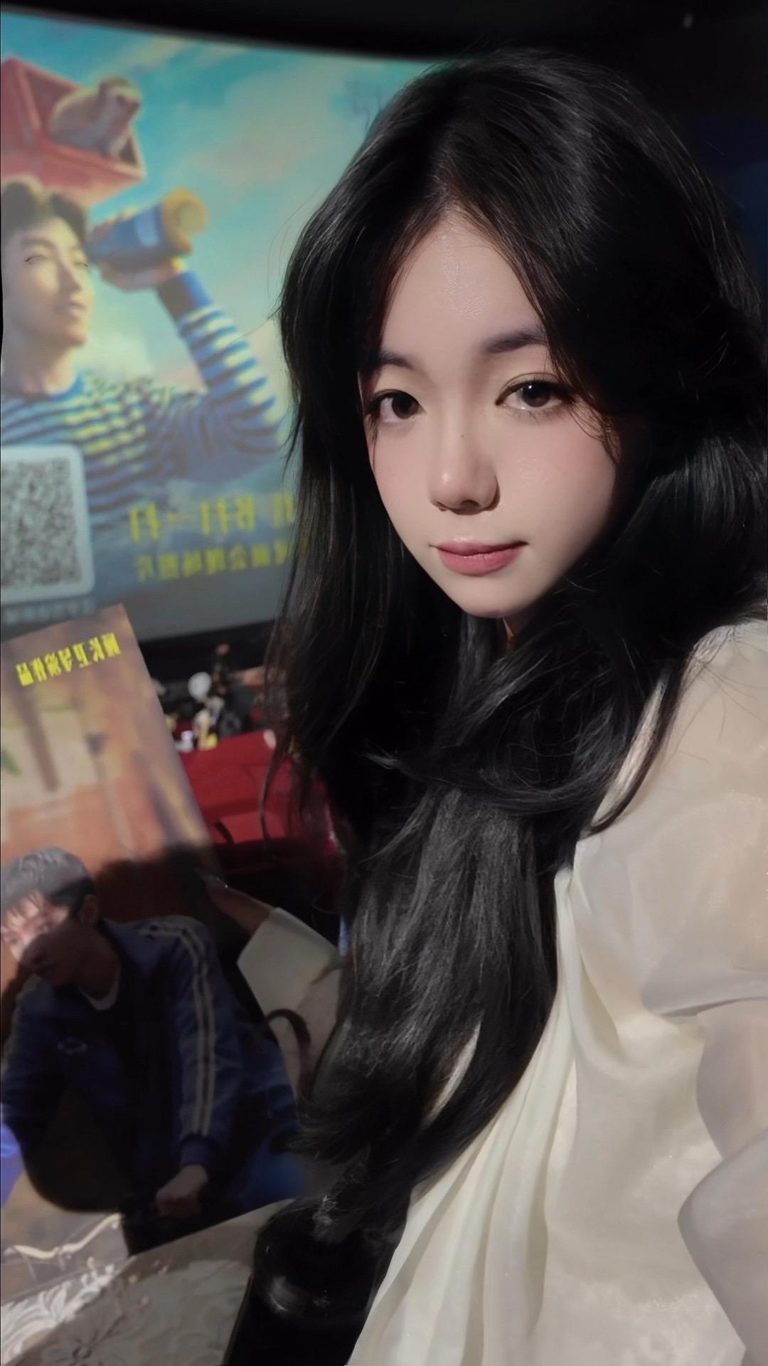 Just Karry On 🍰 彩带落下的瞬间 我许愿 下次见