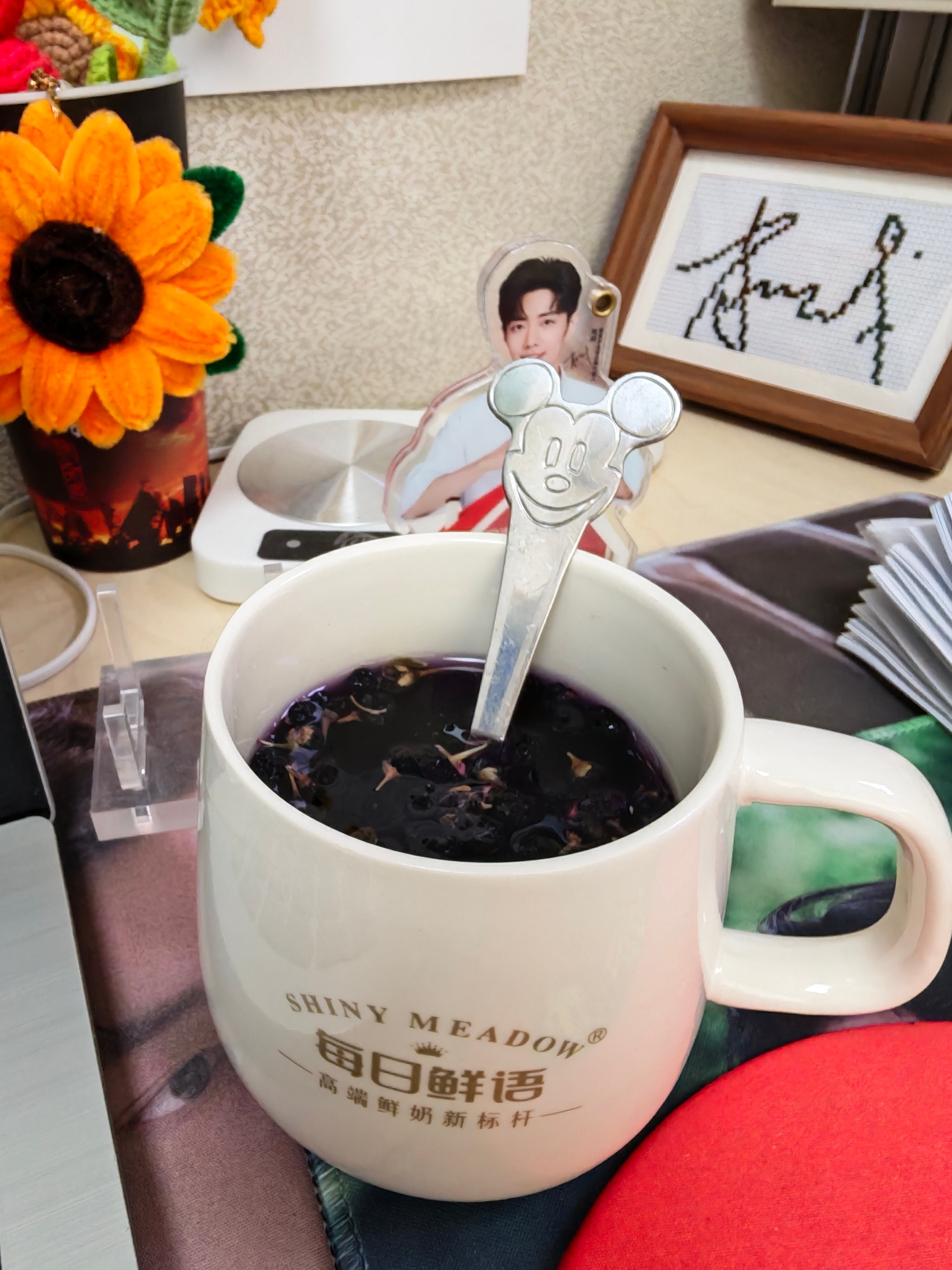 最近脸色发黄，听说喝黑枸杞会好，我试试