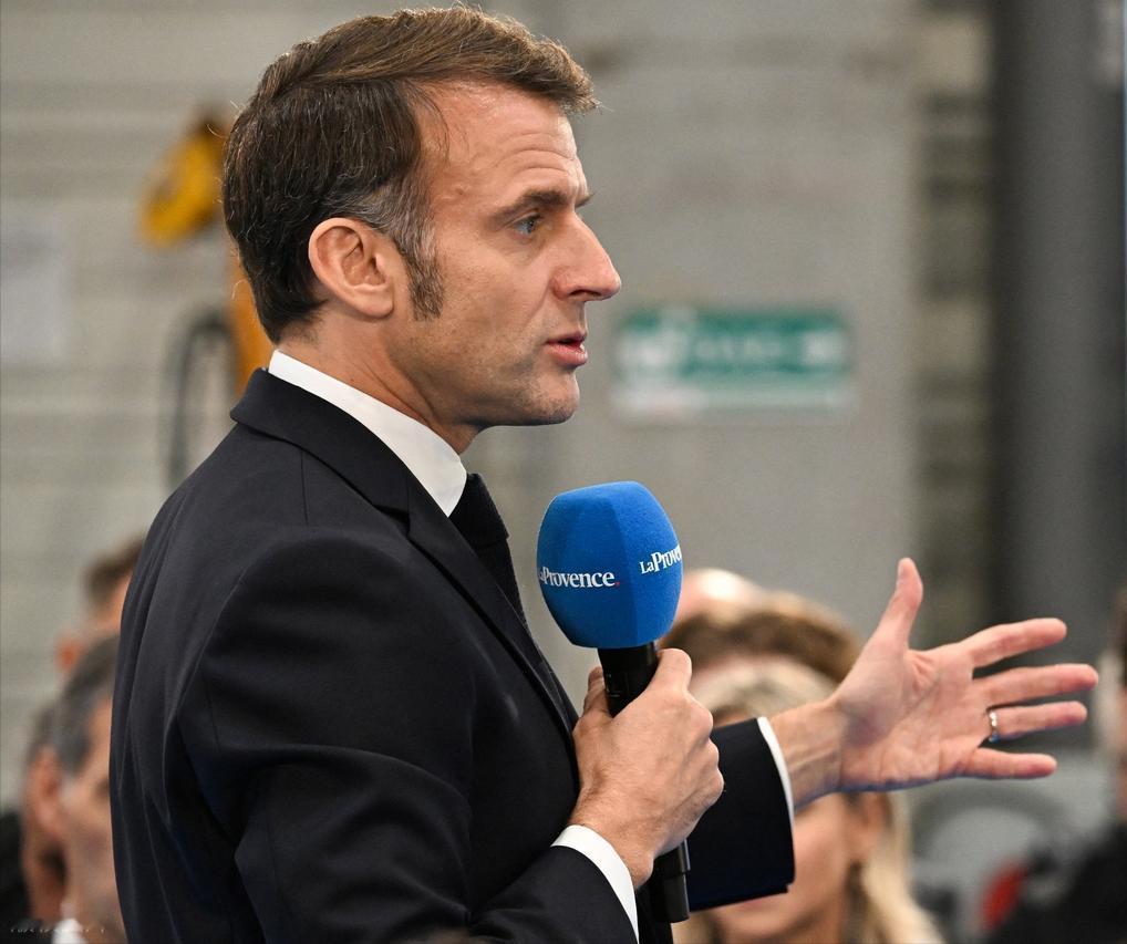 马克龙称这是“法国力量的象征”，折射出法国维持军事话语权的野心

法国总统马克龙