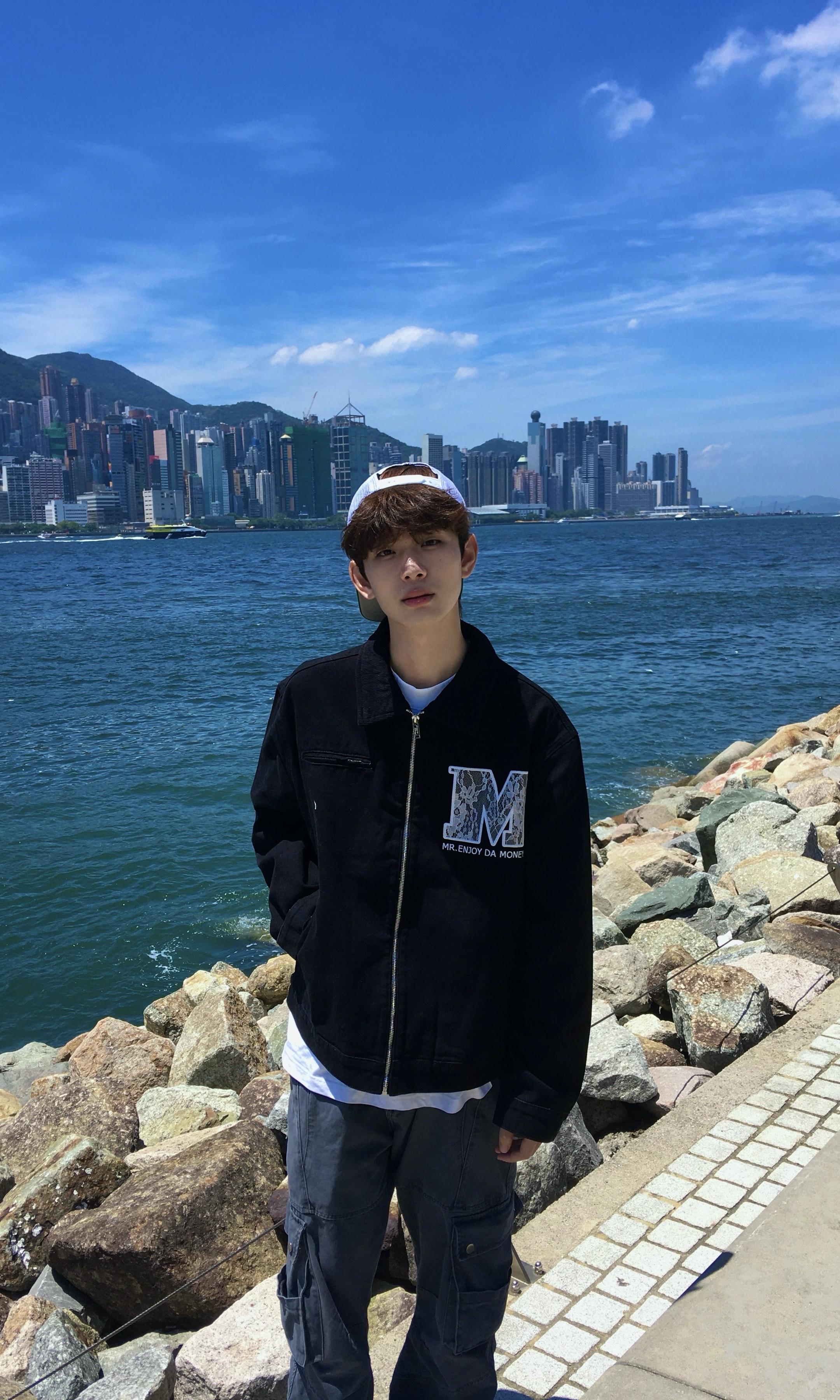 喜欢你后我就学会了忧郁