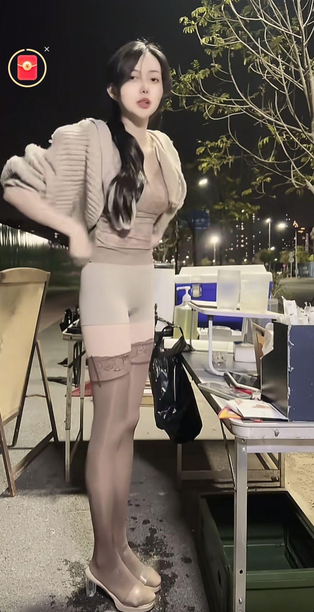 随性洒脱live 放飞自我系列正经不过三秒 慢动作随性洒脱 自嗨一刻随意拍 做个