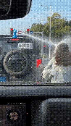 好奇害死猫，就想试试是不是真的！
