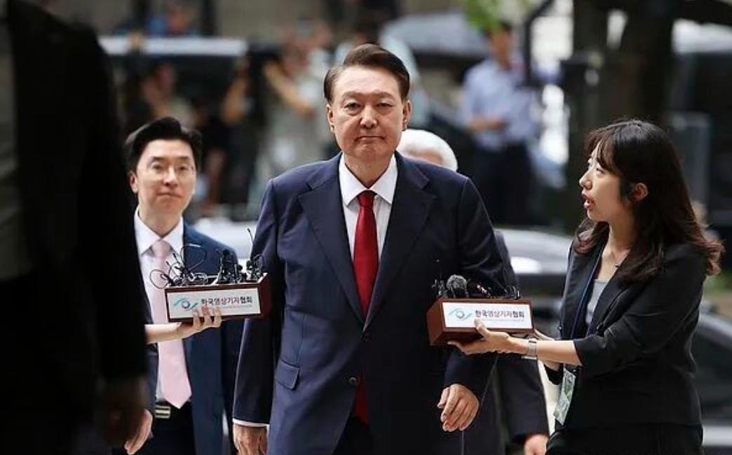 尹锡悦事情可能要迎来大结局了！

9月23日，韩国那边传来一个不小的动静：前总统