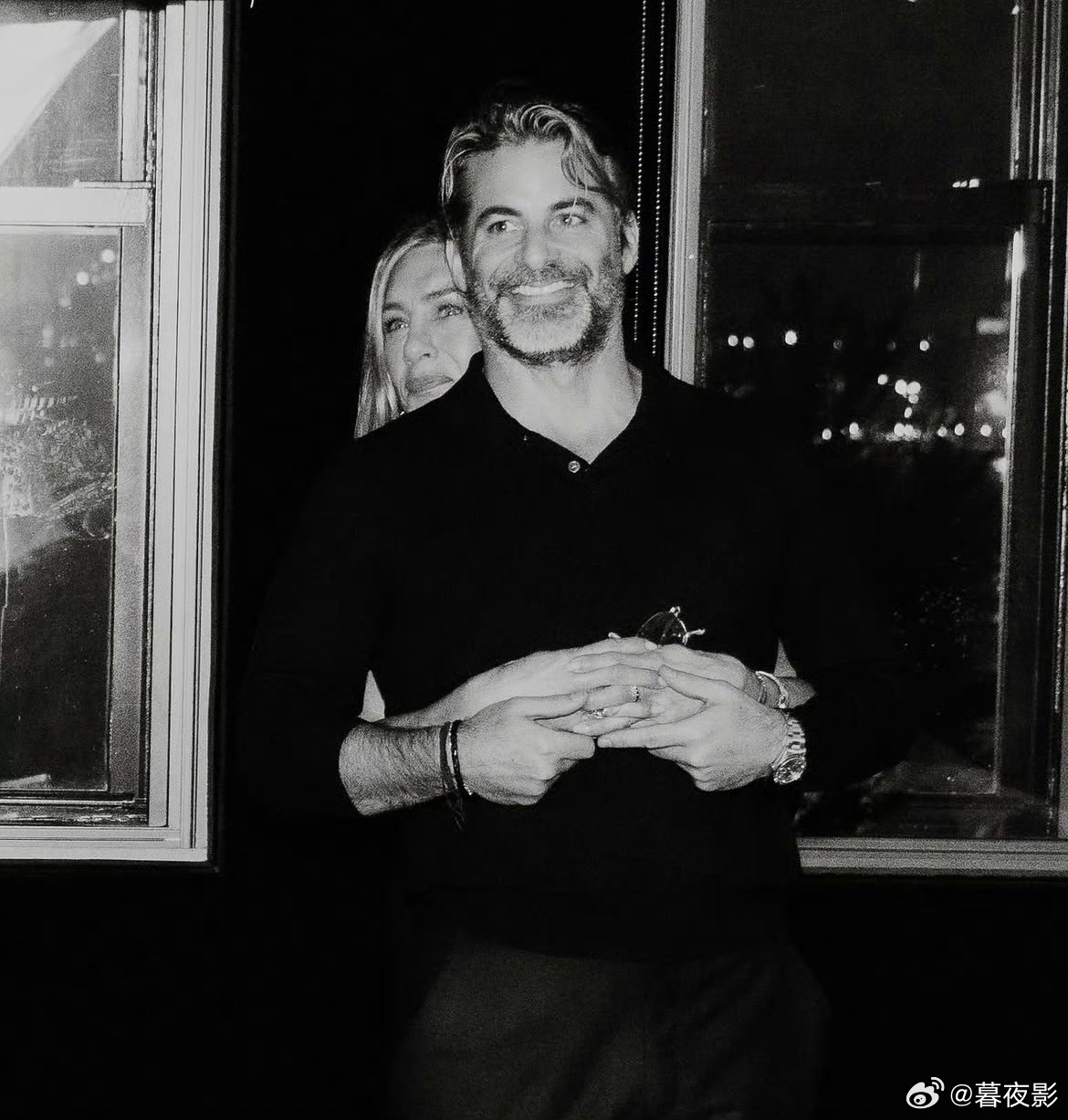 [心] 詹妮弗安妮斯顿官宣新恋情[憧憬][色][舔屏][哇]！！詹妮弗·安妮斯顿