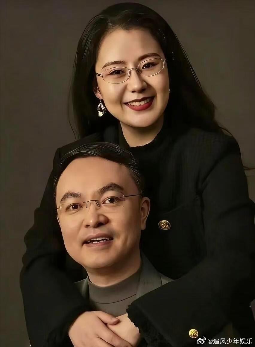 蔡磊分享近况全场安静等蔡磊用眼睛打字一字一句皆是信仰与坚守。蔡磊缓慢艰难的打字过
