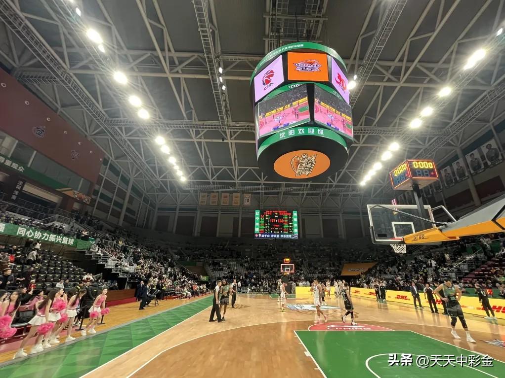 CBA赛场上的MVP时刻辽宁本钢：因韩德君退役、张镇麟转会及赵继伟伤病，已跌出争