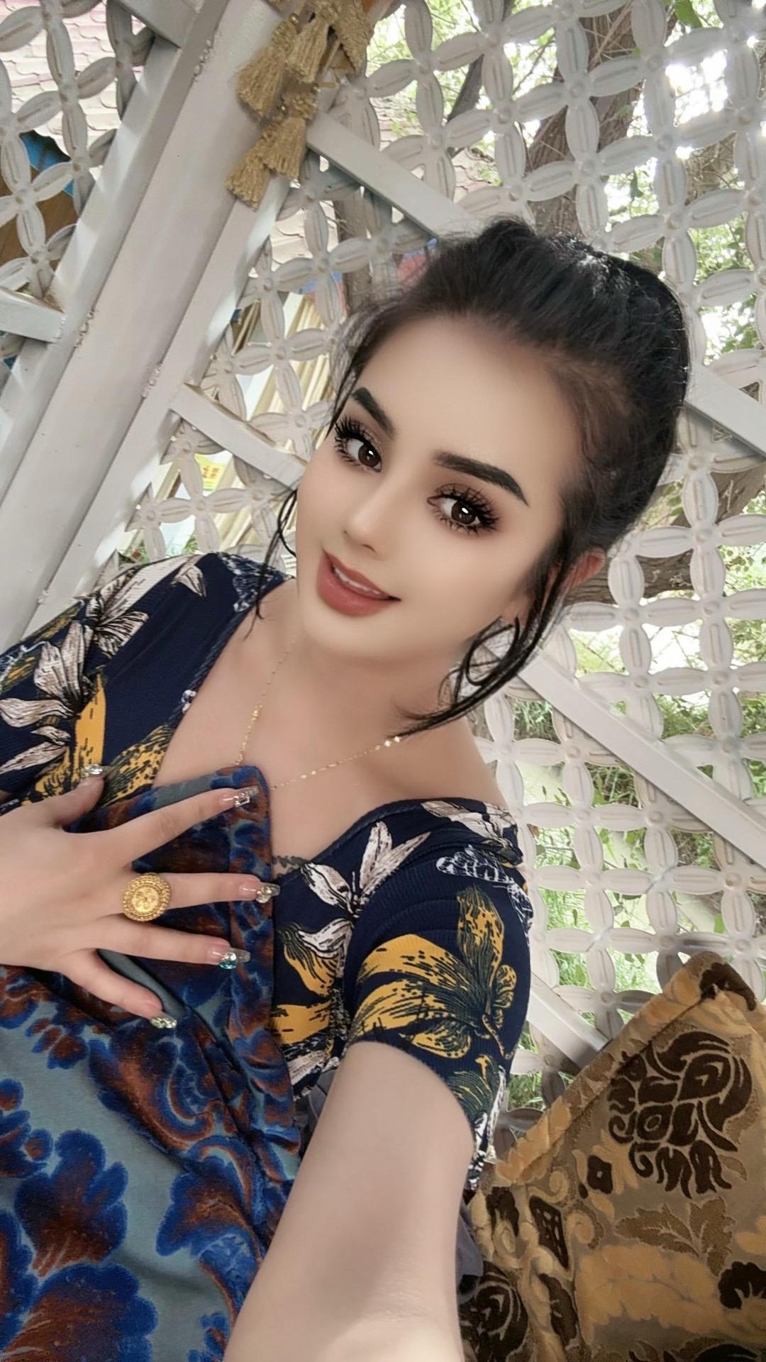 جېنىمنى بېرىپ سۆيدۈم قانداق جاۋاب ق...