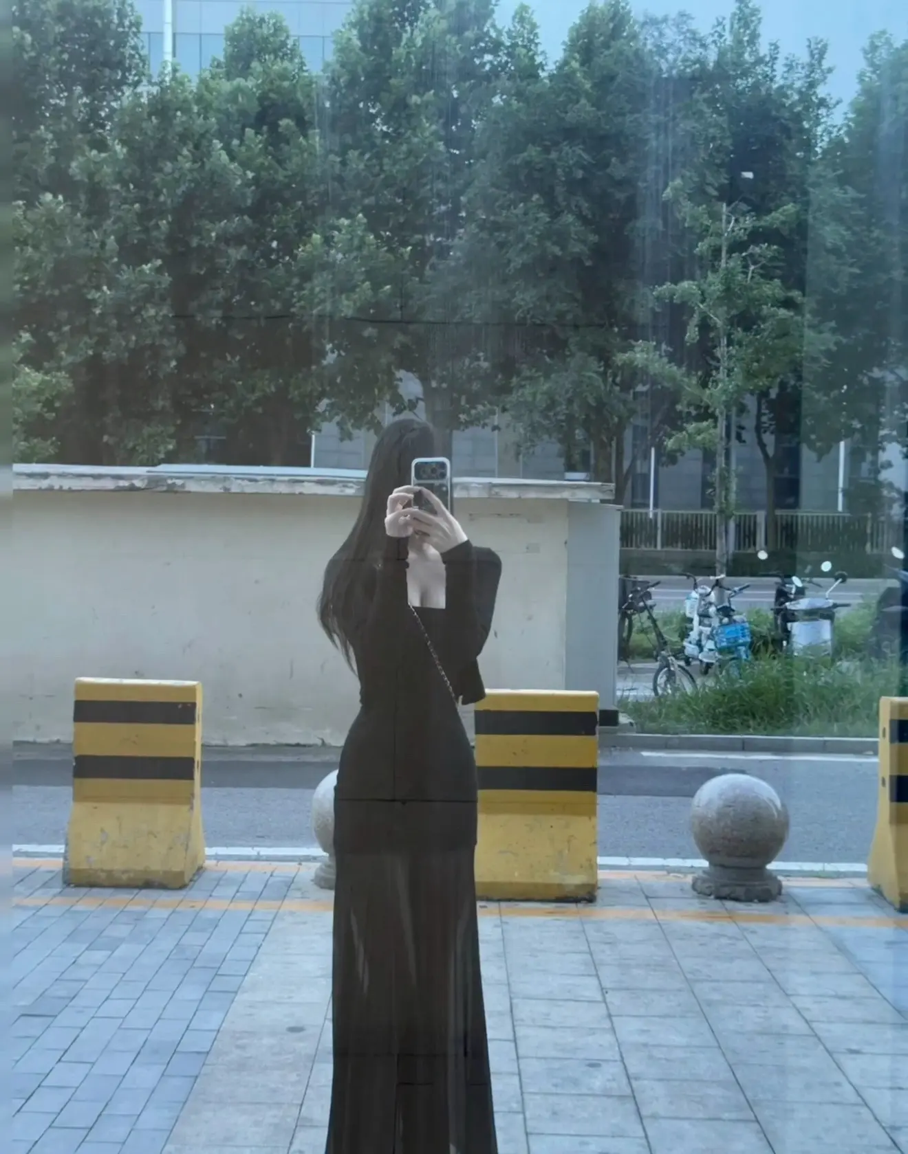 过时的衣服 玩心眼的朋友 光说不做的男人 一样都不需要