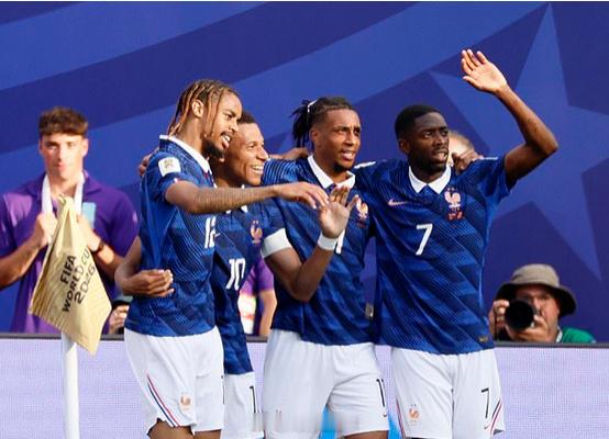 法国3比0瑞典 姆巴佩破门 ！！梅开二度！ 