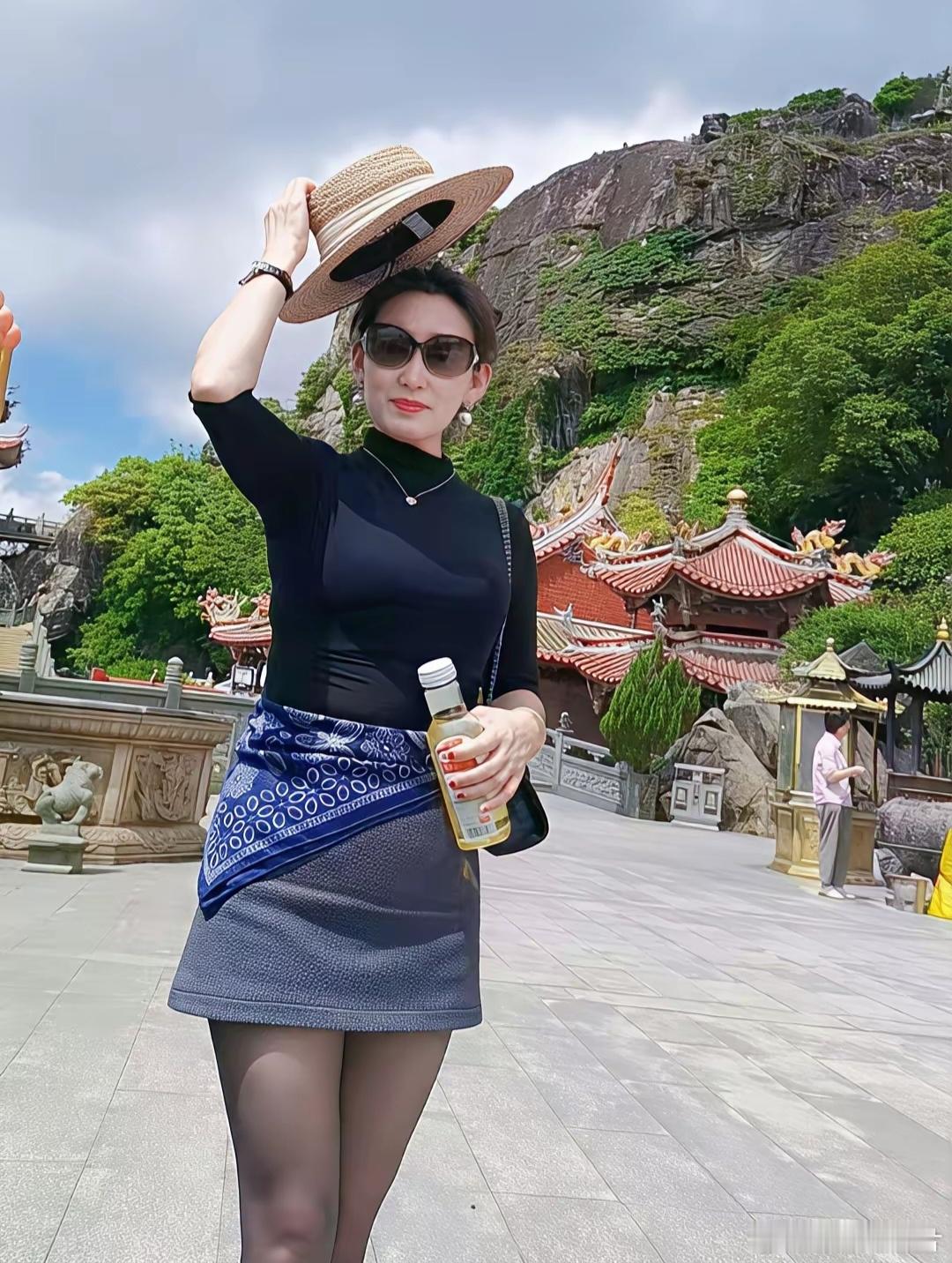66后的奶奶太精致了！这让我们00后情何以堪？