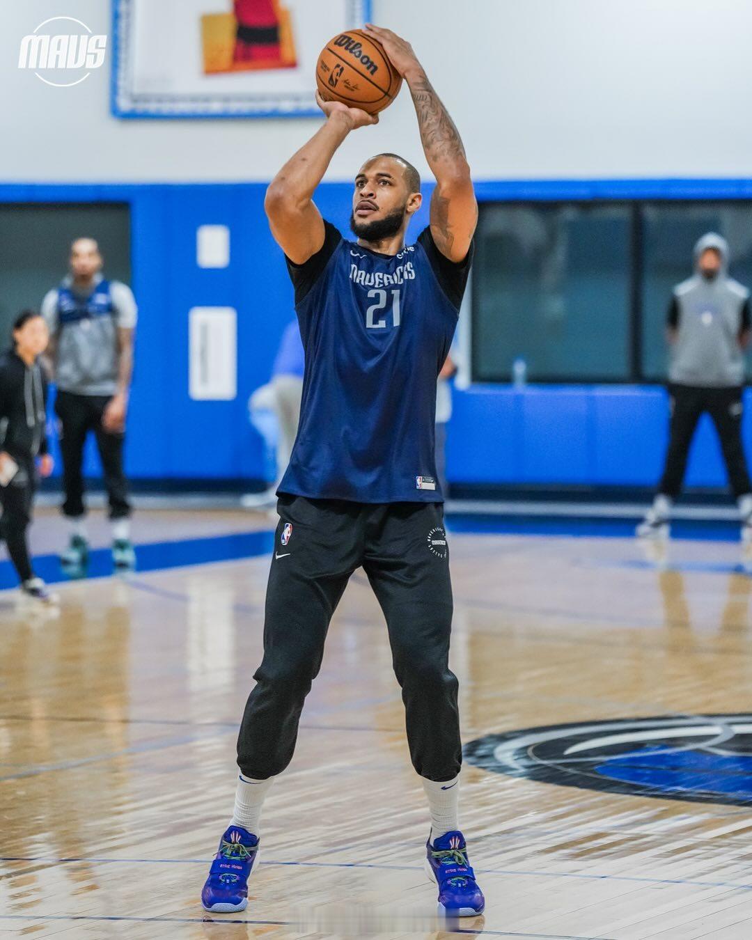 独行侠队内训练 