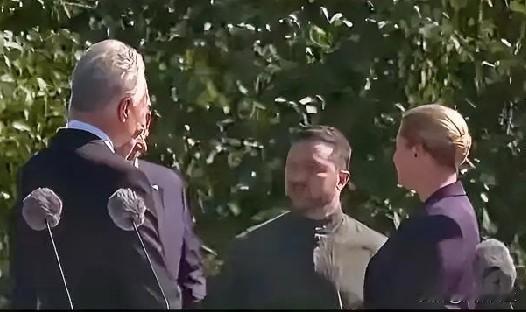 乌克兰独立日前夕，泽连斯基罕见强硬表态称，此时选举是“分裂国家的海啸”。其前防长