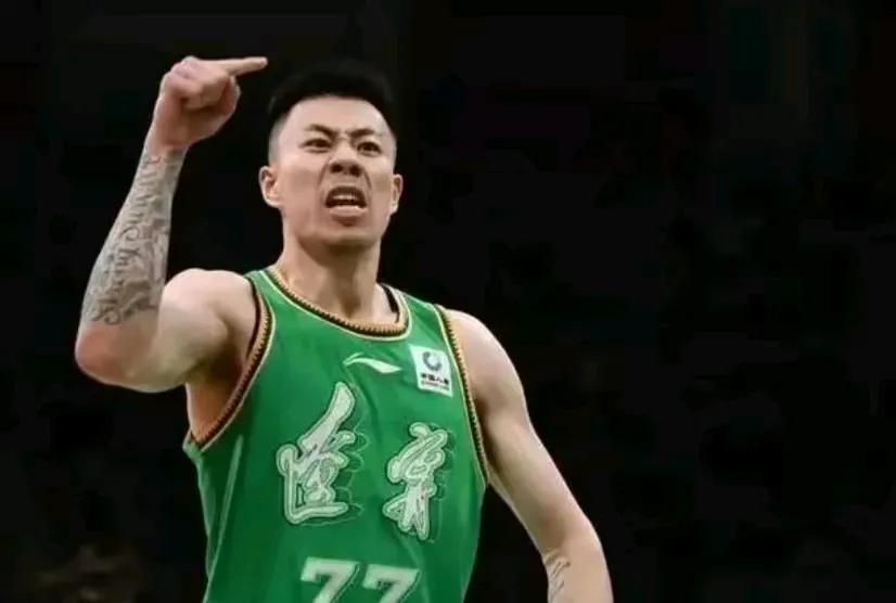 辽宁被CBA针对了？3次夺冠球员竟两手空空：这是联盟一大笑料！辽宁前面三个总冠军