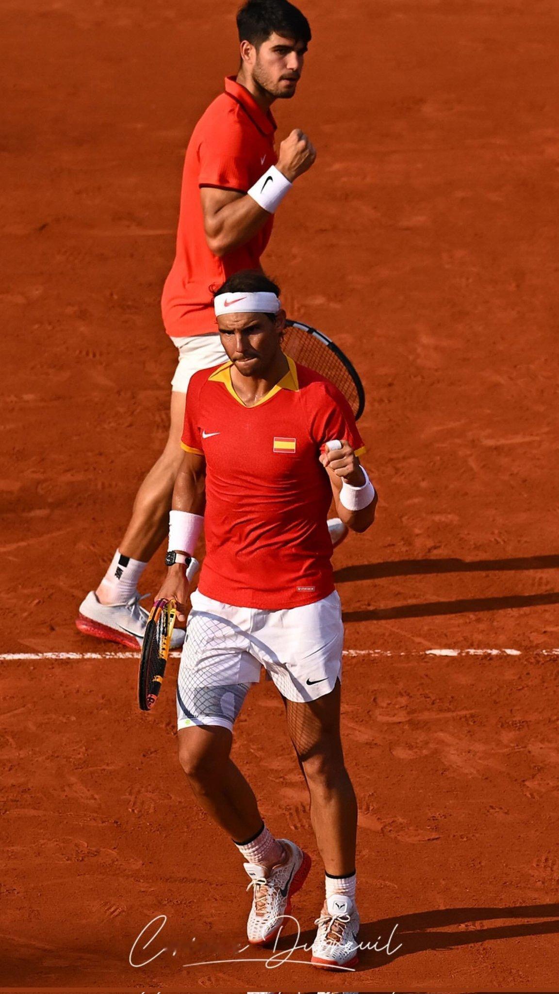 纳达尔和阿尔卡拉斯昨晚晋级奥运男双八强美图分享，稍后他们将在凌晨一点向四强门票发