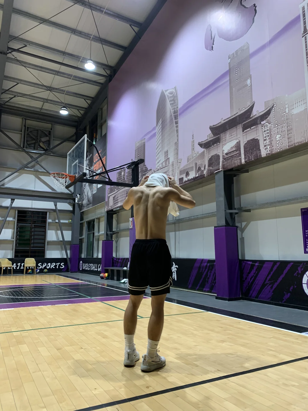 大学生日常｜打完篮球休息休息🏀｜live图✅