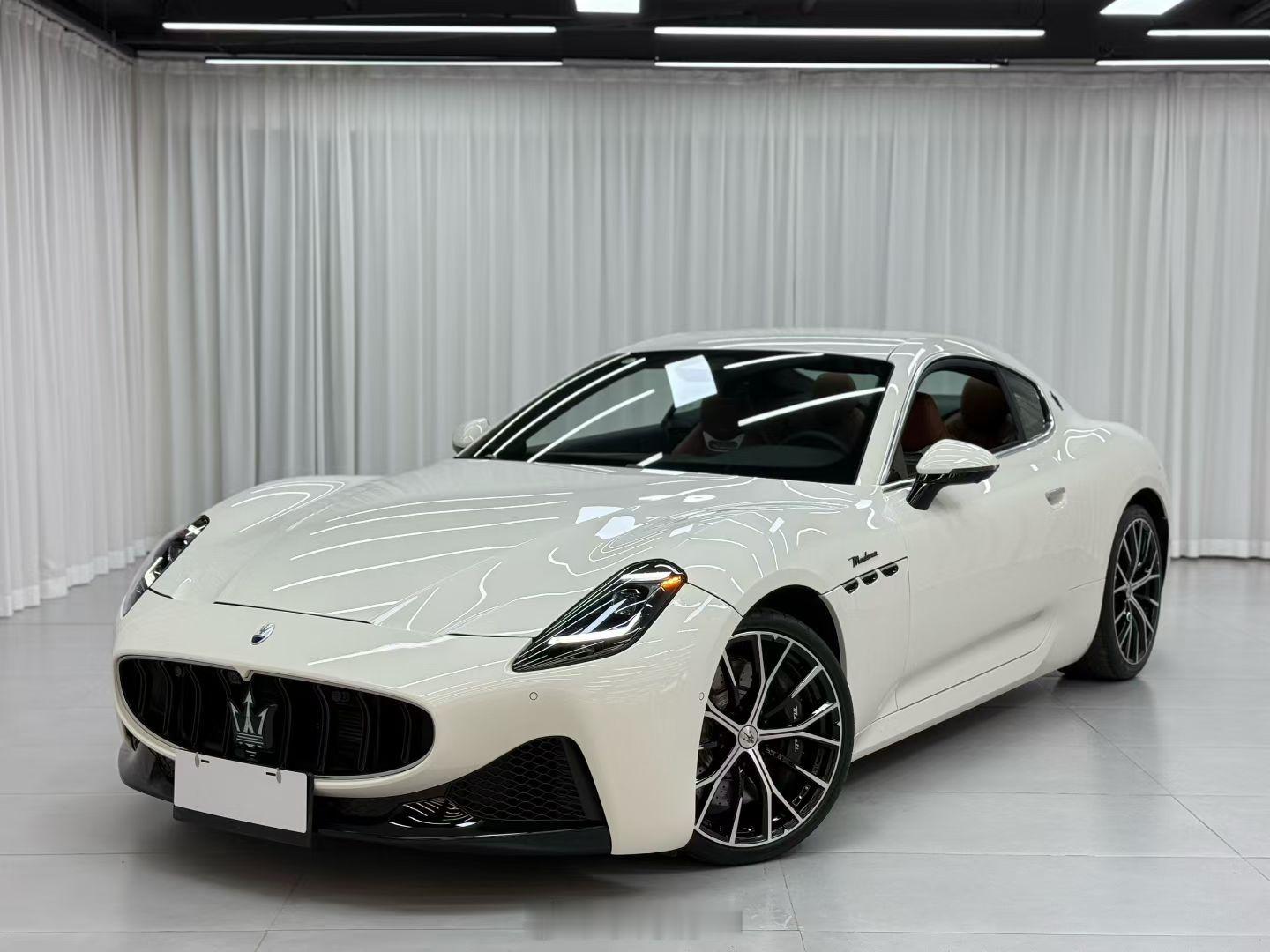 25年上牌，玛莎拉蒂GT仅行驶700公里 喜欢的联系