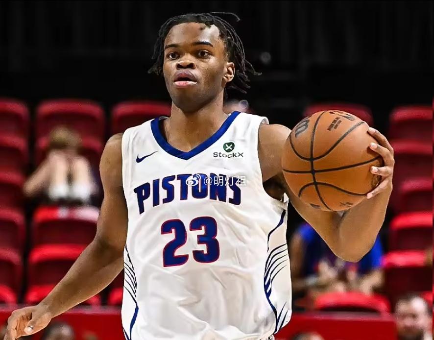 NBA拉斯维加斯夏季联赛继续进行，活塞87-101输给热火。

活塞17号秀奥科