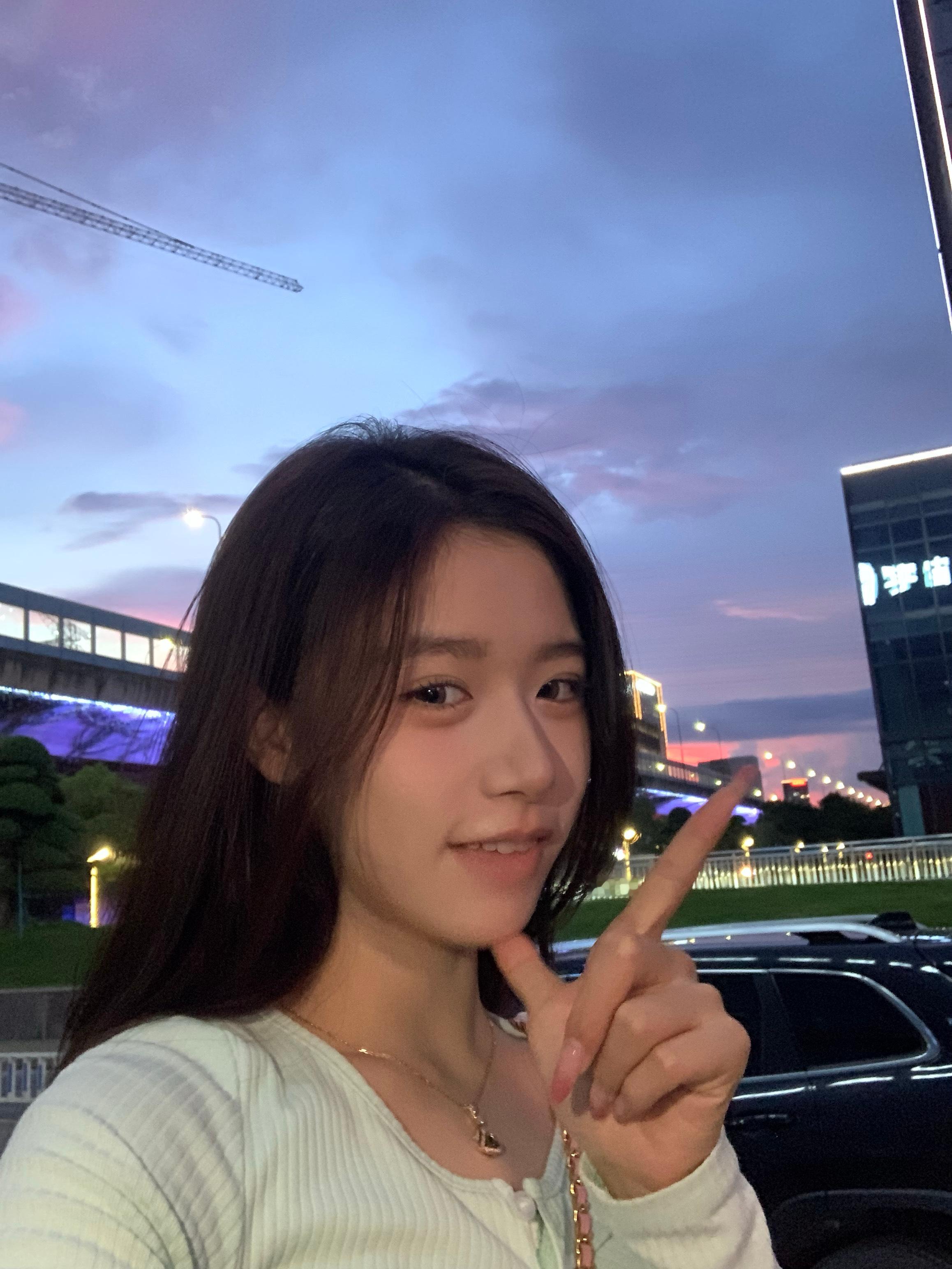 录高德那天 遇见了很漂亮的晚霞 ​​​