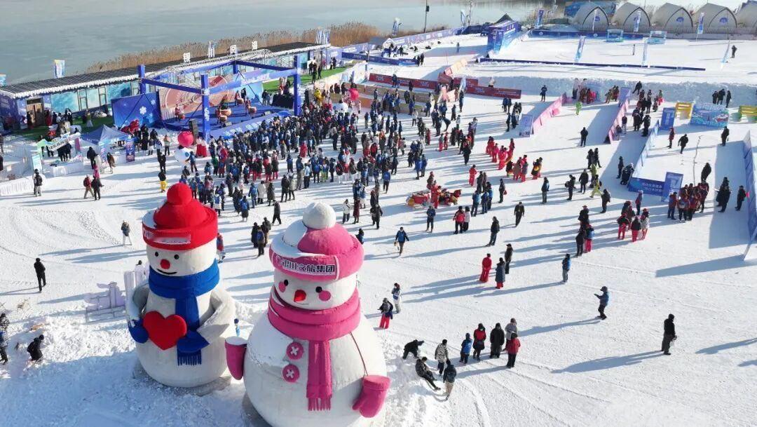 2025年，我国运动员在31个体育项目上共获得146个世界冠军，其中奥运项目中有