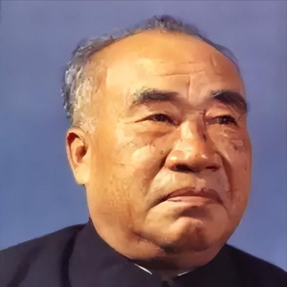 1960年，一位农村老汉来到中南海的门口不停地张望，门口的警卫员于是上前询问，那