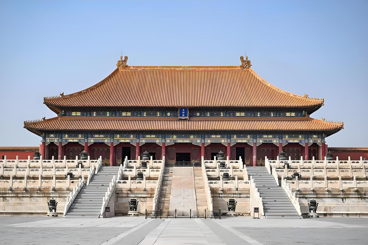 大家好，我是你们的历史科普博主，今天带大家穿越回600多年前，揭秘中国历史上最壮