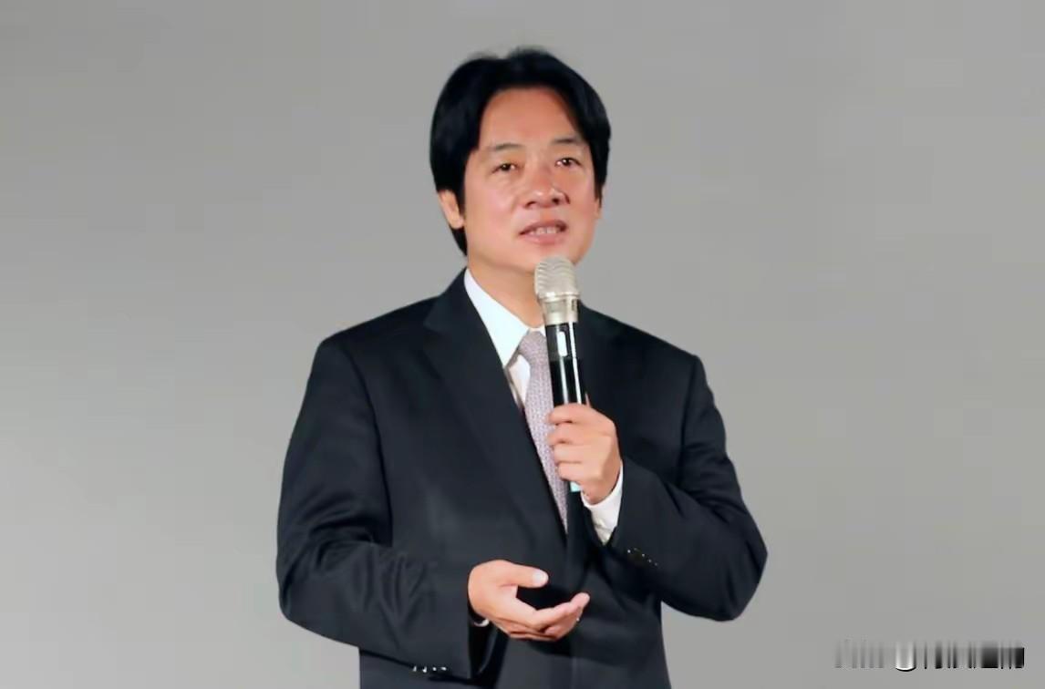 12月10日，赖清德竟然叫嚣，中国大陆航母在东海的航行是非常不恰当行为，并妄称，