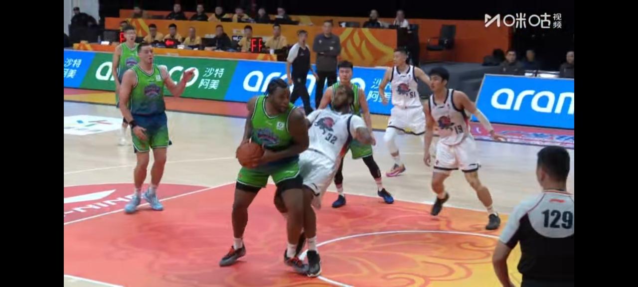 天津三分球失准能纠缠山东，詹姆斯依然可靠，克里斯有什么值得留恋呢？


山东和天