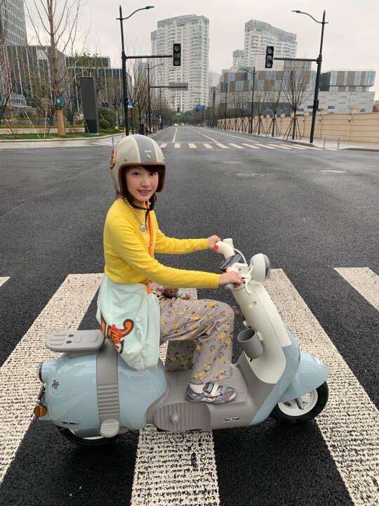 骑着我的小车进入春天🛵