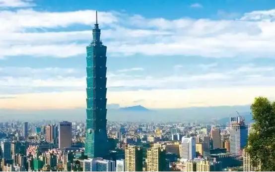 泰国打仗，经济没崩；美国打仗，股市没崩；以色列打仗，货币没崩；印度打仗，增速没崩