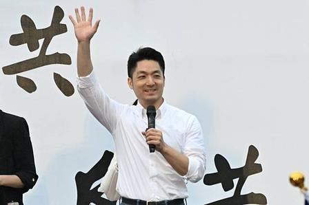 台湾恐怕要进行大洗牌！岛内流传着一个预判：只要蒋万安能在2026年底顺利连任，国
