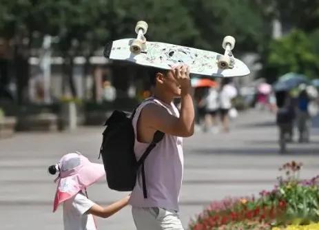 8月部分地区可达40℃-45℃国家气候中心最新预测，整个8月将有4轮高温过程轮番