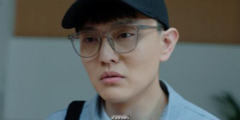 #时光代理人柳叶上吊##时光代理人柳叶自杀# 现实当中可能比剧里还要过分，每年因