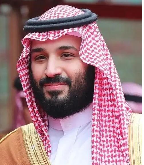 沙特阿拉伯传来消息

4月7号凌晨，沙特的石化大本营被炸了！不是开玩笑，财联社和